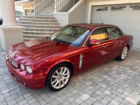 Used 2008 Jaguar XJ8 RWD image 28