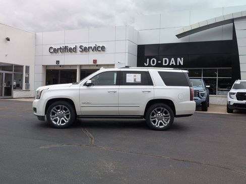 Used 2020 GMC Yukon Denali w/ Denali Ultimate Package AWD/4WD image 8