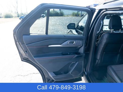 Used 2025 Ford Explorer ST-Line w/ Premium Package image 12