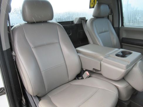 Used 2018 Ford F150 XL RWD image 9