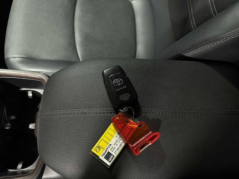Certified 2023 Toyota RAV4 Limited AWD/4WD image 39