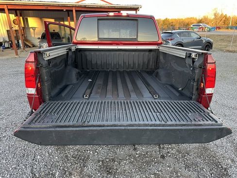 Used 2015 Nissan Titan PRO-4X w/ Pro-4x Luxury Package image 20