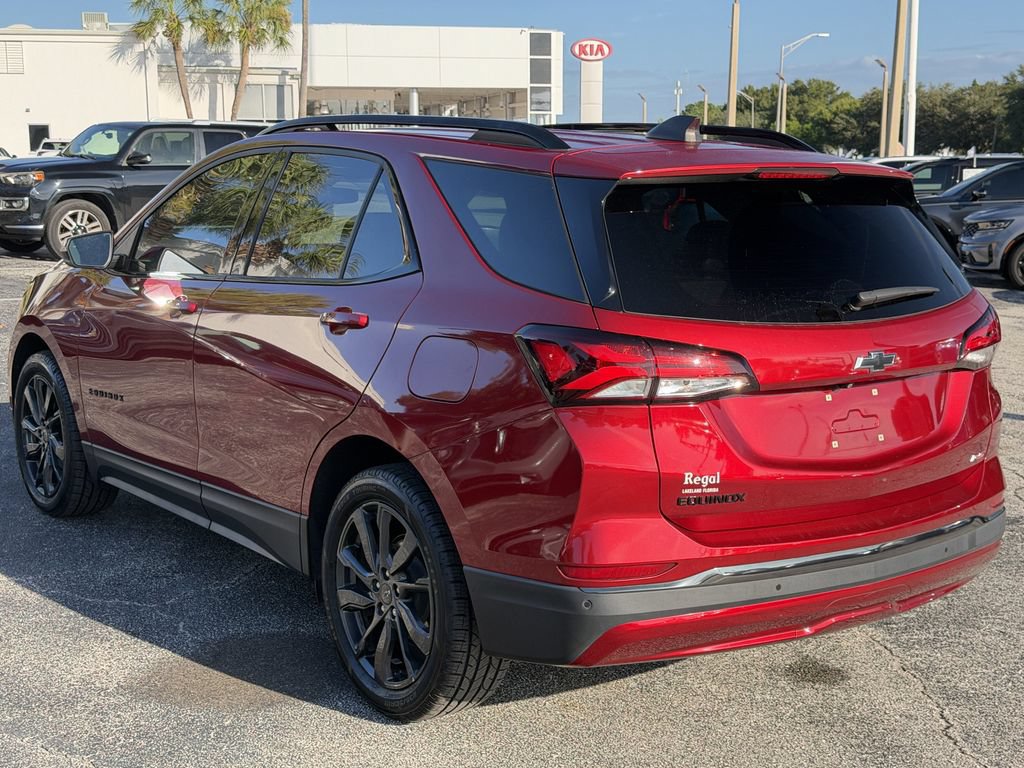 Used 2022 Chevrolet Equinox RS w/ RS Leather Package FWD image 7