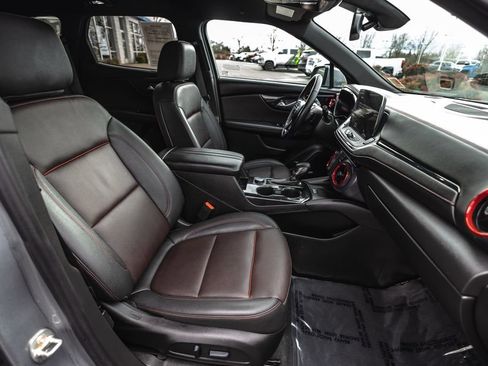 Used 2025 Chevrolet Blazer RS AWD/4WD image 30