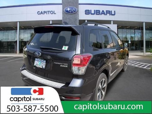 Used 2017 Subaru Forester 2.5i Premium AWD/4WD image 29