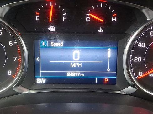 Used 2023 GMC Acadia SLE w/ Driver Convenience Package image 23