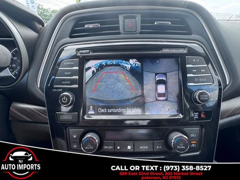 Used 2016 Nissan Maxima Platinum w/ Interior Lighting Package image 24