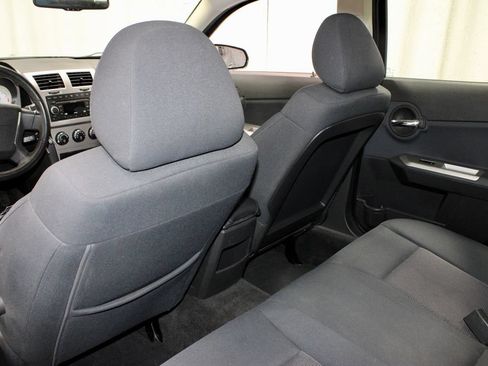 Used 2009 Dodge Avenger R/T FWD image 19