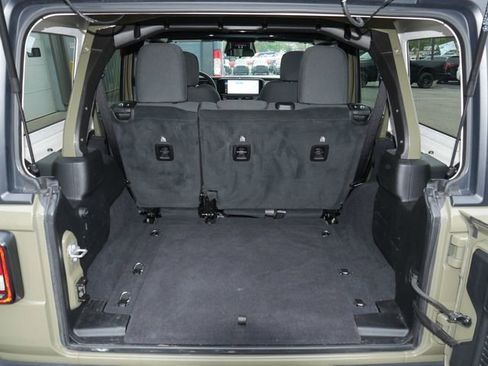 Used 2025 Jeep Wrangler Unlimited Sport AWD/4WD image 9