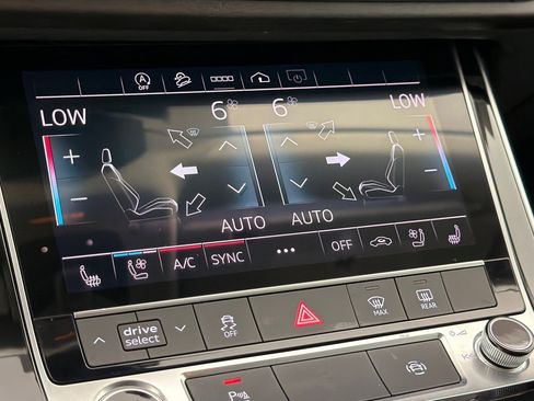 Used 2023 Audi Q8 Premium Plus w/ Premium Plus Package AWD/4WD image 20