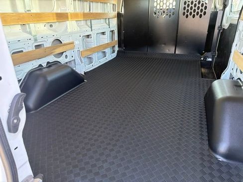 Used 2025 Ford Transit 250 Low Roof w/ Exterior Upgrade Package RWD image 5