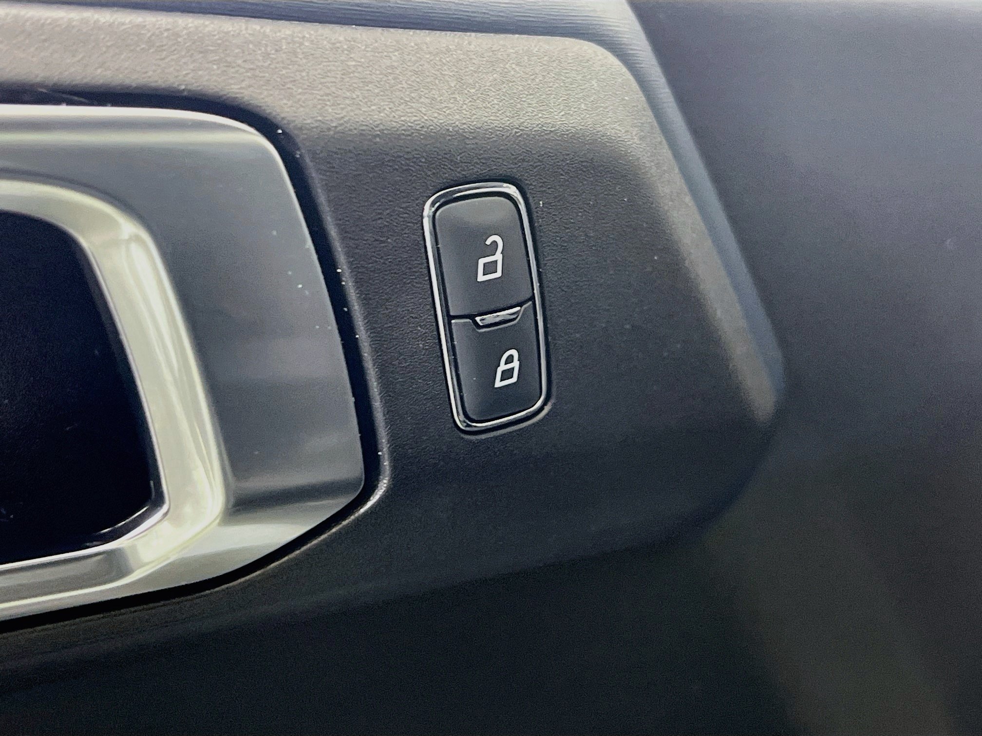 Used 2021 Ford Bronco First Edition AWD/4WD image 18
