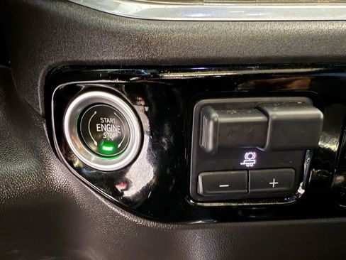 Used 2022 Chevrolet Silverado 1500 High Country w/ Max Trailering Package image 37