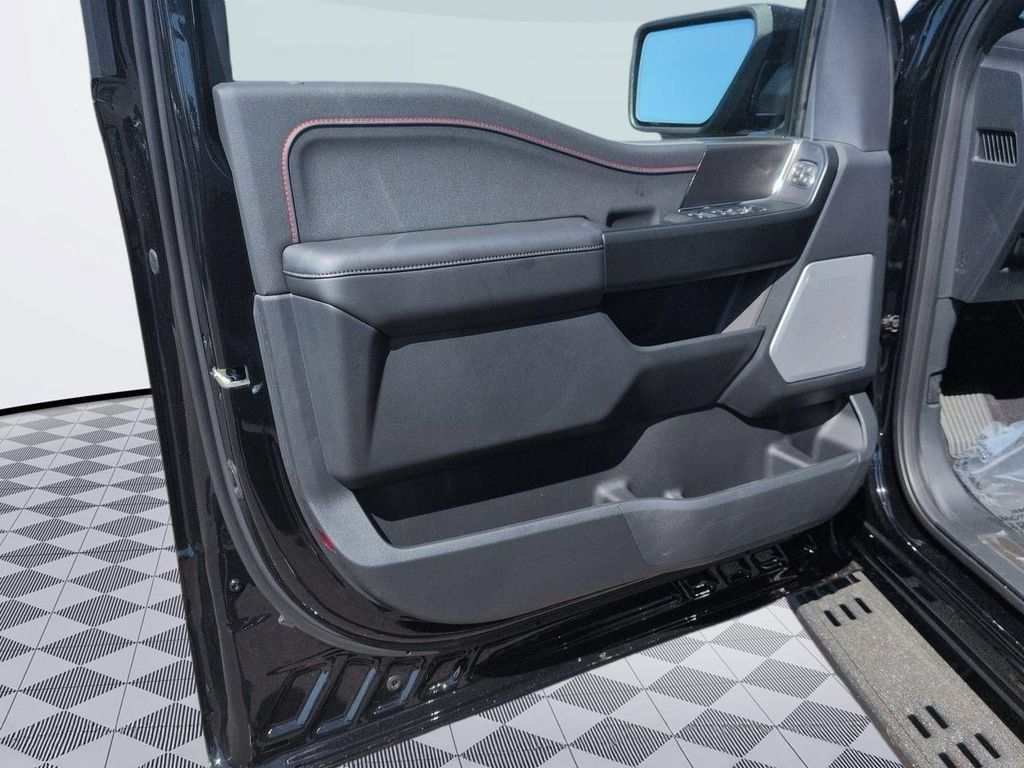 New 2026 Ford F150 Raptor AWD/4WD image 9