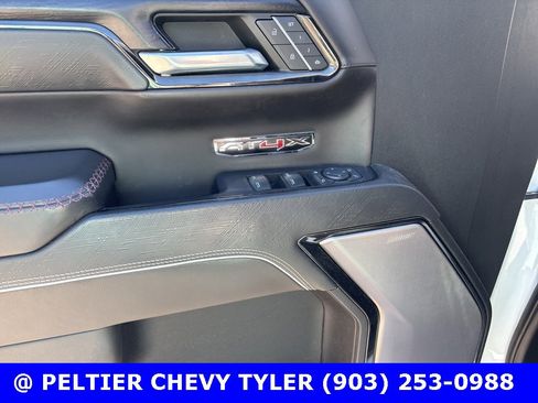 Used 2022 GMC Sierra 1500 AT4X image 14