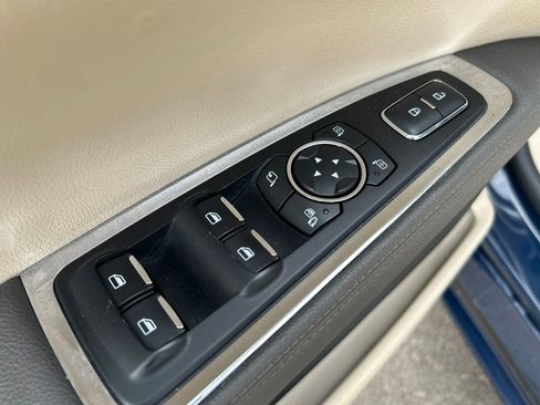 Used 2020 Lincoln Continental Reserve AWD/4WD image 19