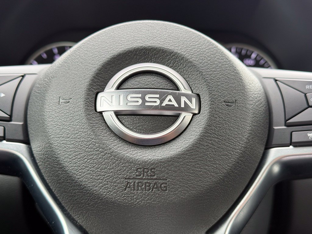 Used 2025 Nissan Sentra SV FWD image 18
