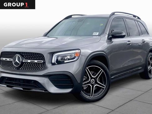 Used 2023 Mercedes-Benz GLB 250 4MATIC image 1