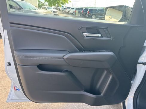 New 2026 GMC Canyon Elevation w/ Convenience Package AWD/4WD image 11