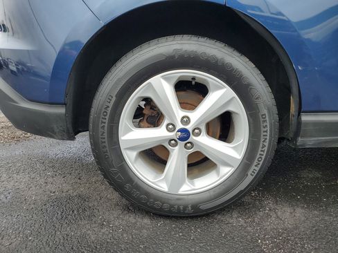 Used 2017 Ford Edge SE image 6