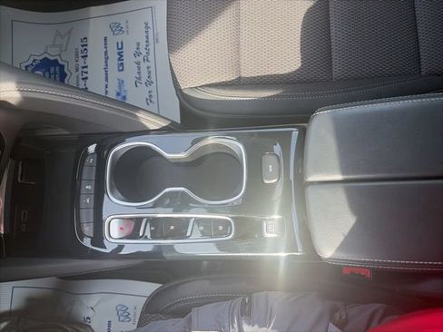 Used 2021 Buick Envision Preferred FWD image 24