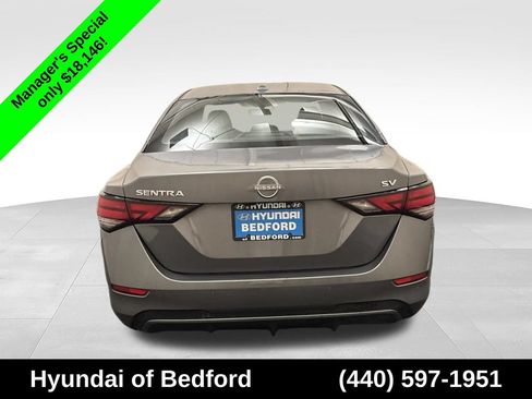 Used 2024 Nissan Sentra SV FWD image 6