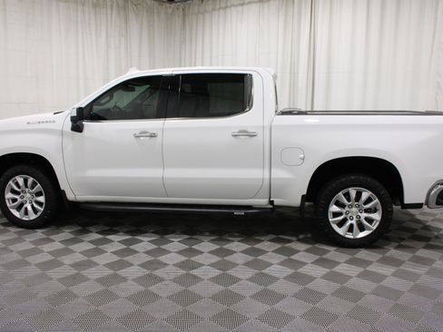 Used 2020 Chevrolet Silverado 1500 LTZ w/ LTZ Plus Package AWD/4WD image 32