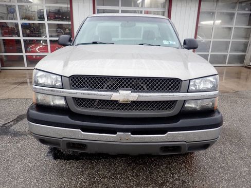 Used 2003 Chevrolet Silverado 1500 W/T image 3
