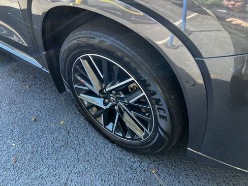 Used 2024 Lexus TX 350 AWD image 11