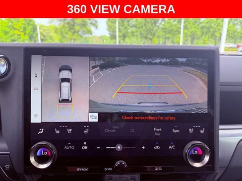 Certified 2025 Lexus GX 550 w/ Accessory Package (2T) AWD/4WD image 13