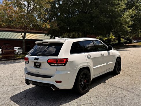 Used 2018 Jeep Grand Cherokee SRT w/ Trailer Tow Group IV AWD/4WD image 5