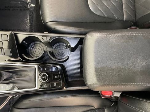 Used 2025 Kia Sportage X-Line w/ Premium Package image 20