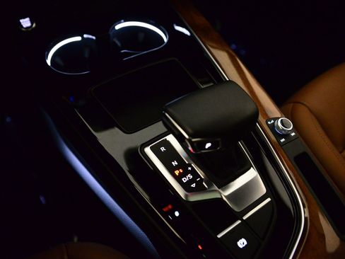 Certified 2023 Audi A4 2.0T Premium w/ Convenience Package image 15