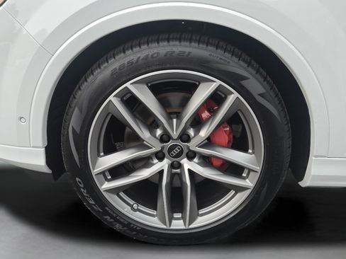 New 2026 Audi Q7 3.0T Prestige AWD/4WD image 33