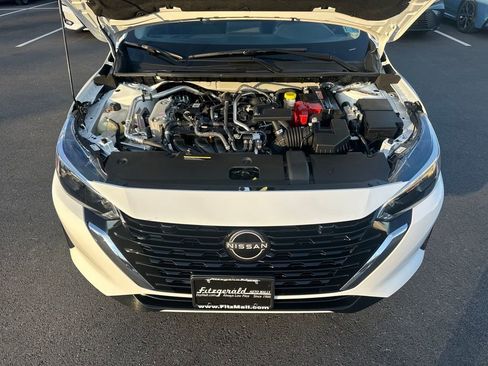 Used 2025 Nissan Sentra SV image 10