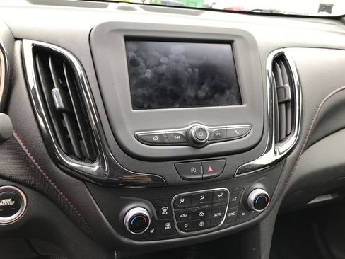 Used 2023 Chevrolet Equinox RS w/ LPO, Floor Liner Package FWD image 32