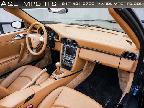 Used 2007 Porsche 911 Cabriolet image 18
