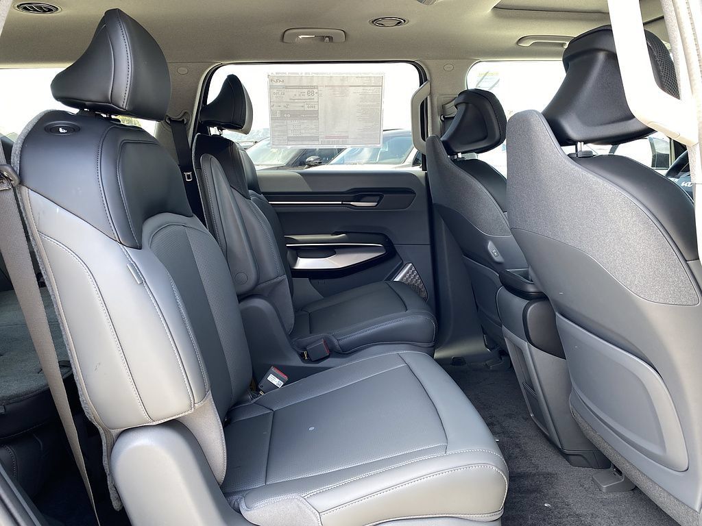 New 2026 Kia EV9 Light RWD image 19