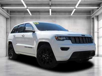 Used 2020 Jeep Grand Cherokee Altitude