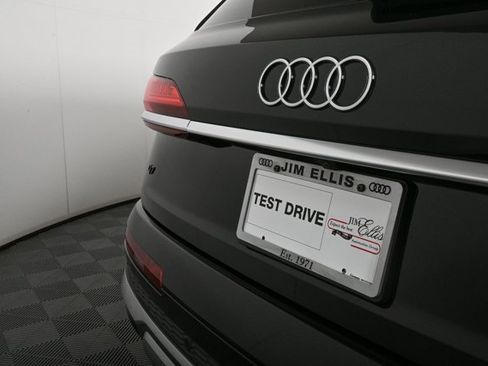 New 2025 Audi Q7 3.0T Premium Plus image 38