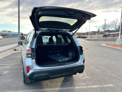 New 2026 Subaru Forester Premium image 4