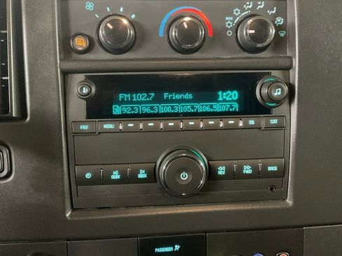 Used 2025 Chevrolet Express 2500 Extended w/ Driver Convenience Package RWD image 17