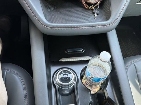 Used 2025 Ford Explorer Active w/ Active Comfort Package image 12