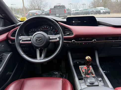 Used 2022 MAZDA MAZDA3 s image 20