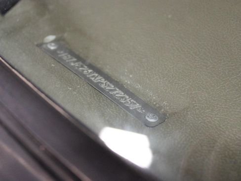 Used 1993 Dodge D/W Truck 250 image 30