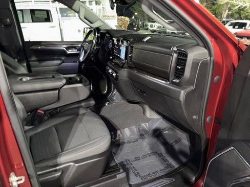 Used 2023 GMC Sierra 1500 Elevation image 34
