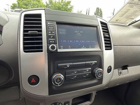 Used 2021 Nissan Frontier SV AWD/4WD image 23