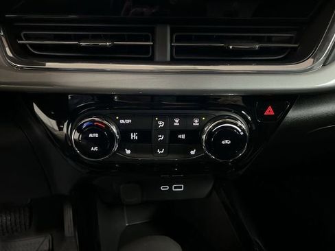 New 2026 Chevrolet Trax LT w/ Driver Confidence Package image 17