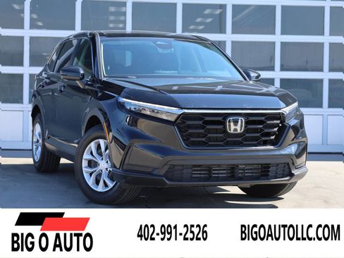 Used 2025 Honda CR-V LX image 1