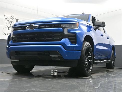 Certified 2024 Chevrolet Silverado 1500 RST w/ Rally Edition image 4